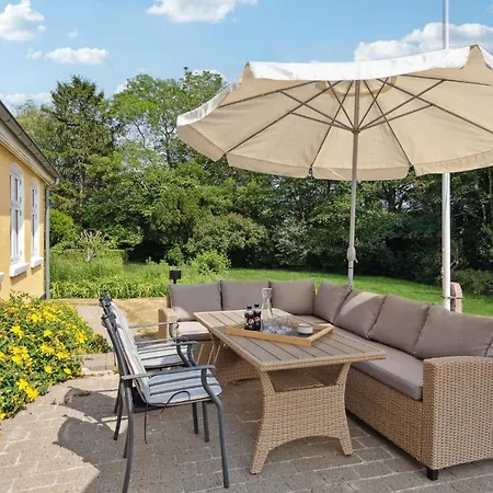 4 Bedroom In Дом отдыха *