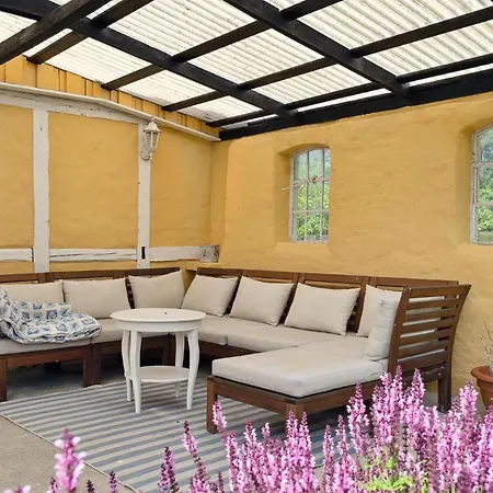 4 Bedroom In Нюборг